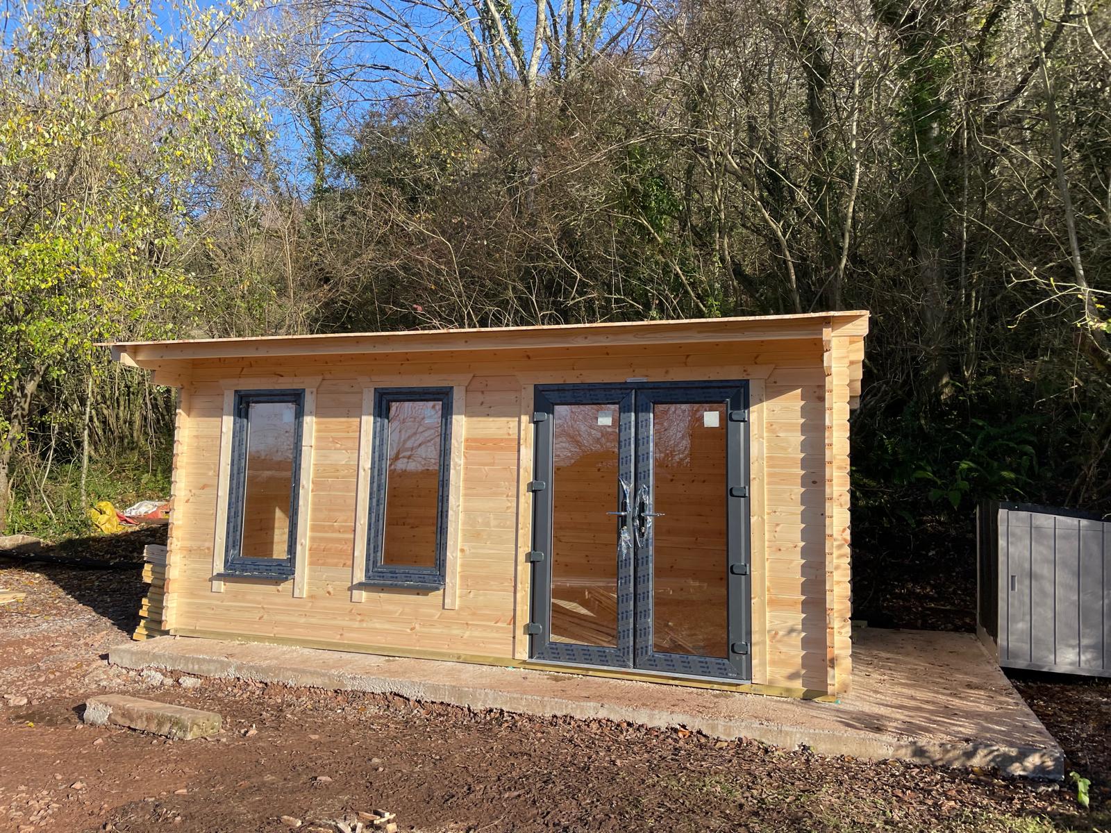 The Prickly Patch cabin